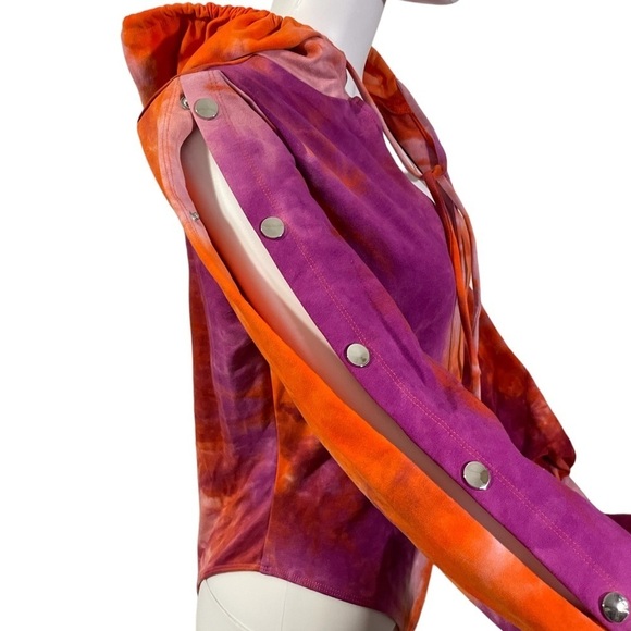 Tie Dye Bodysuit Hoodie Sweater
New - Picture 6 of 8